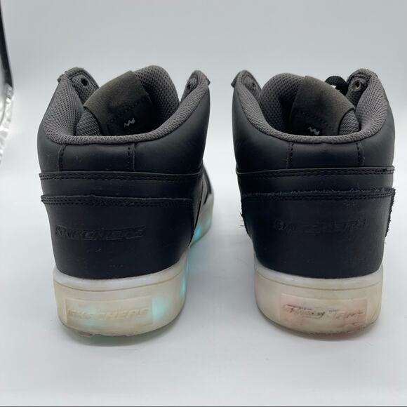 Skechers, Light Up Sneakers, Size 5.5 Youth. 11 light settings on each shoe! - Picture 11 of 12